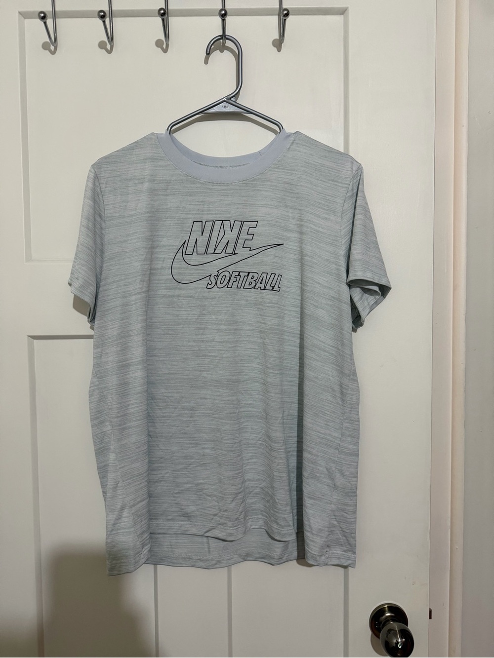 Women’s Nike softball
